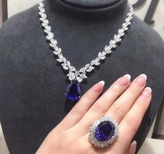 Cornflower Sapphire and Diamond Necklace - Valobra Jewelry